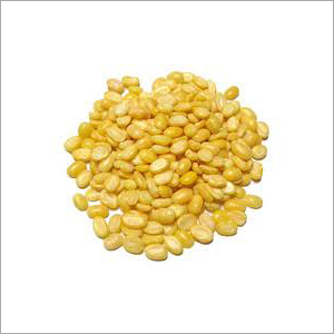 Yellow Moong Dal Broken (%): 1%