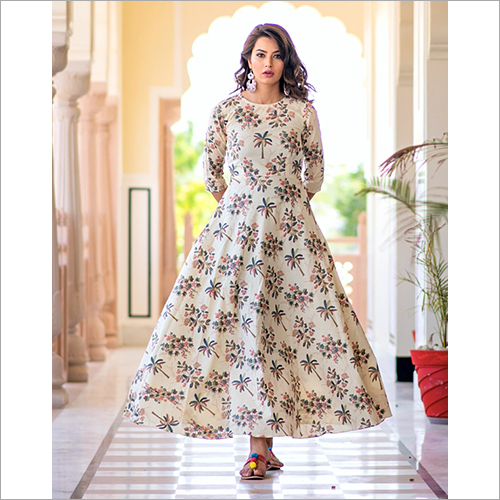 Available In Different Color Cream Colour Pure Maslin Fabric With Digital Print Gown