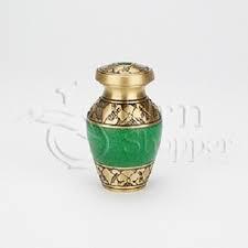 Aristocrat II Brass Token Cremation Urn
