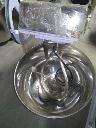 Flour Mixing Machine - 15 Kg Capacity 1 HP Power | Stainless Steel 43x37x21 Inches Ideal for Hotels Free Installation Guide