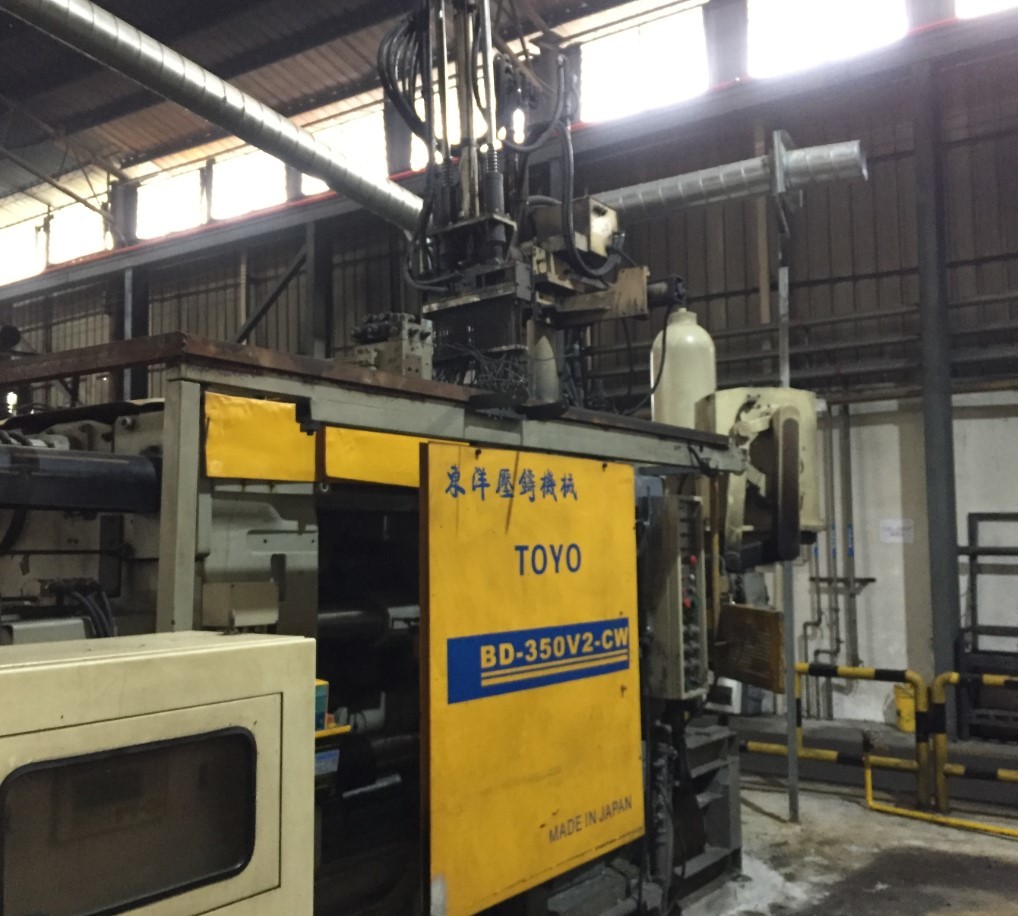 Die Casting Machine Automatic Extractor