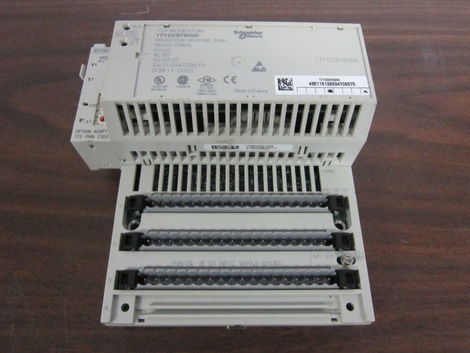 Schneider 171CCS76000 ADAPTER