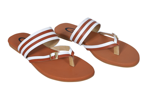 Ladies Synthetic Leather Flat Sandal