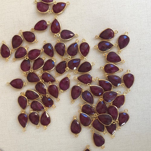 8x12mm Dyed Ruby Gemstone Pear Gold Bezel Connector for Jewelry Making