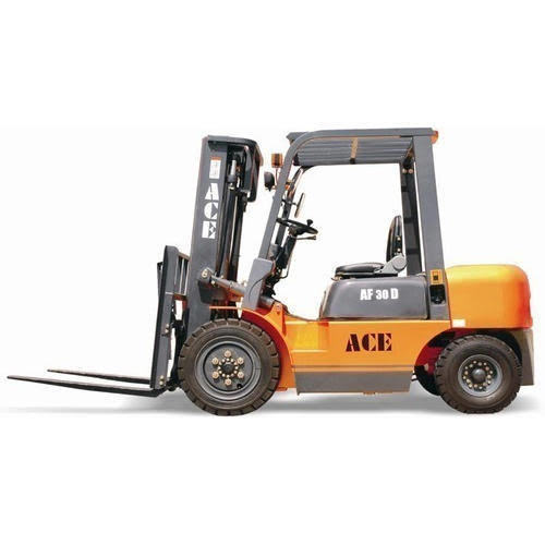 ACE FORKLIFT 3 TON ON RENT