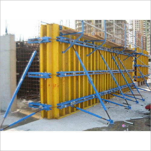 Steel Wall Form System Application: Construction