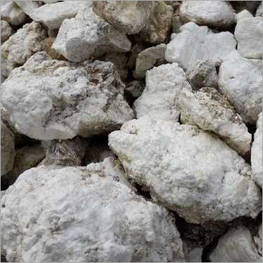 Light Magnesium Carbonate Lumps Application: Industrial
