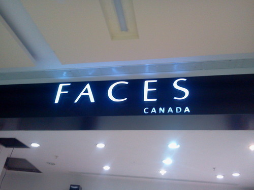 Acrylic Signs Application: Industrial
