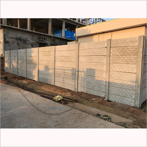 RCC Compound Wall - Custom Dimensions Resilient RCC Material | Seepage & Heat Resistant Designed for Security in Various Settings