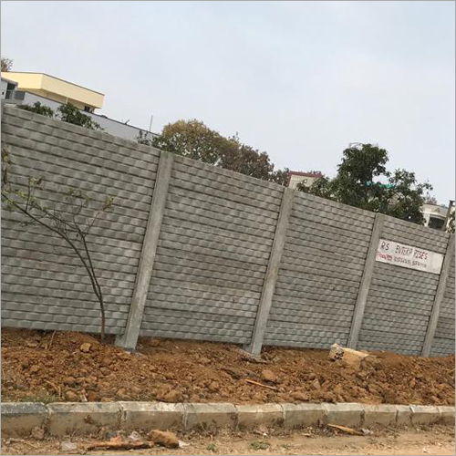 RCC Boundary Wall - Customized Size | Durable RCC Material, High Impact Strength, Modern Design for Hotels, Parks, and Streets