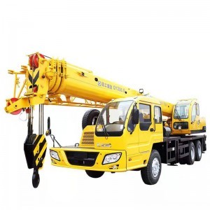 XCMG 20T truck crane QY20B.