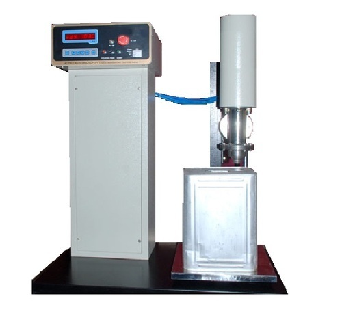 Semi Automatic Weighing Operated Liquid Filling Machine