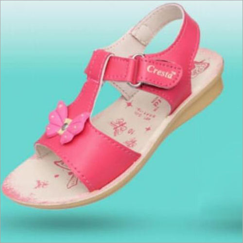 Girls Comfortable Velcro Sandals Heel Size: Low Heal