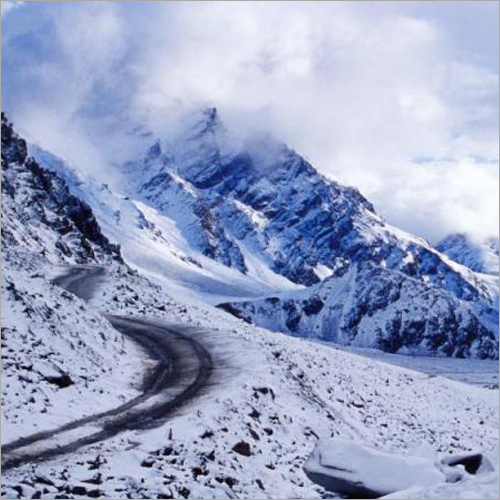 Manali Volvo Tour Packages Services From Delhi