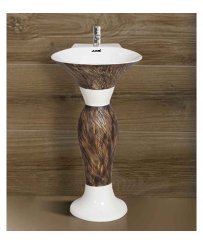 Decent pedestal Wash basin