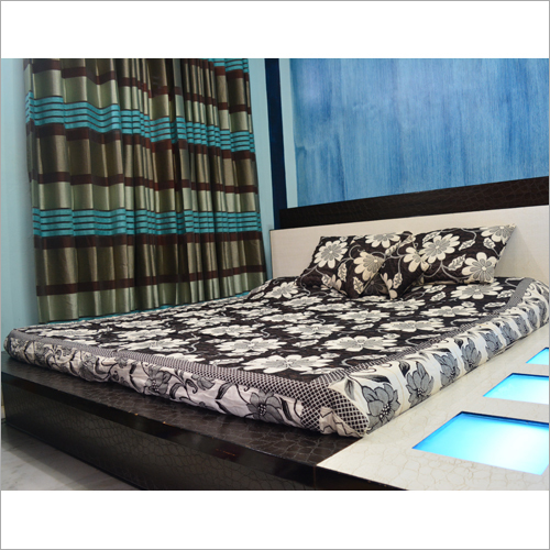 Printed Bed Sheet And Cushion Cover Set