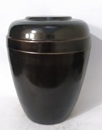 Iron Cremation Urn- Black