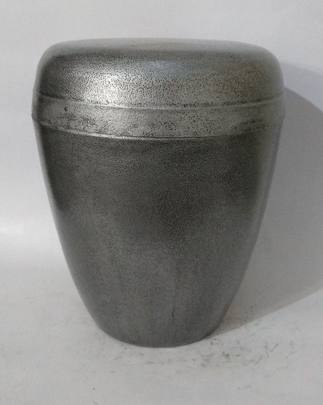 Natural Metal Iron Urn- Pewter