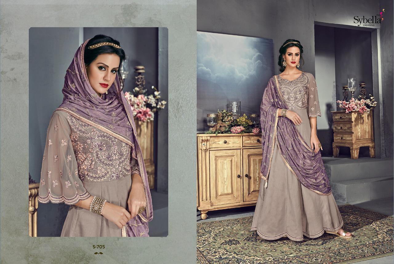 Stylish Wedding Lehenga