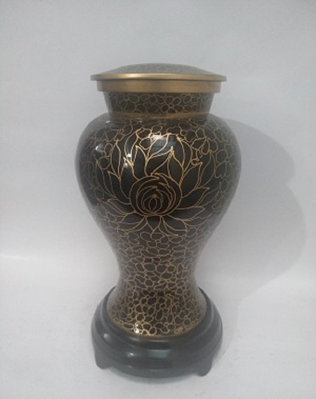 Low Price Painting Cloisonne Urn