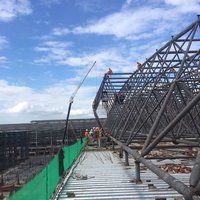 Flat slip steel structure grid