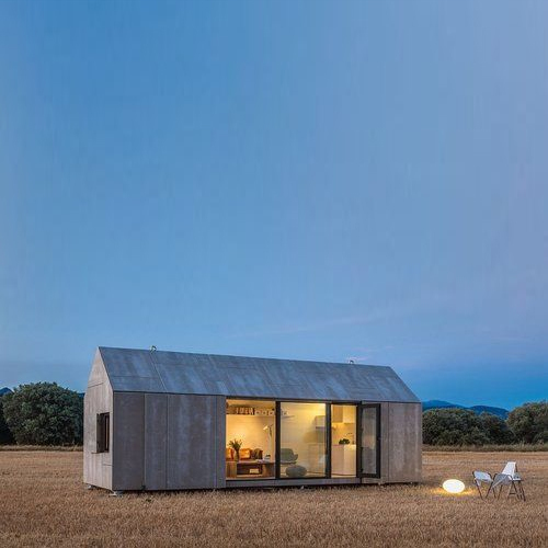 Portable Wooden Farm House