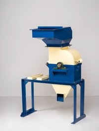 Neem Oil Cake Powder Making Machine