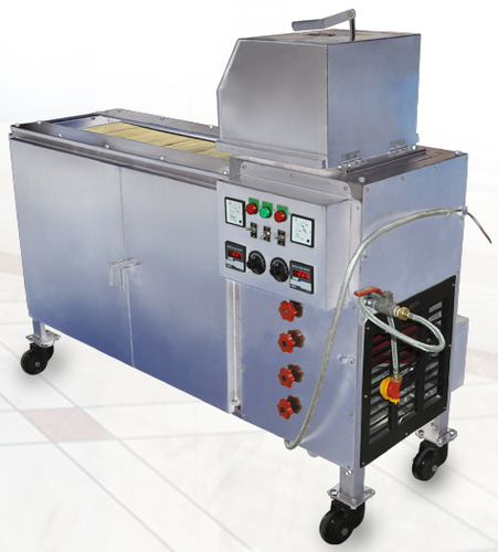 Semi Automatic Layer Type Chapati Making Machine