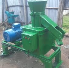 Animal Feed Pallet Machine