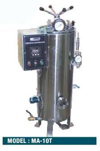 AUTOCLAVE ( TRIPPLE WALL ) VERTICAL