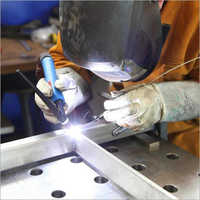 Panel Fabricators - Powder Coated Mild Steel, Custom Sizes, Gray, Ip55 Protection, Up To 440v, Three-point Lock