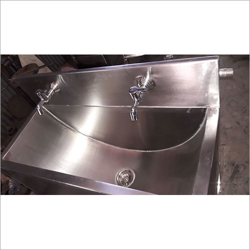 Silver Ss Hand Washer Sink