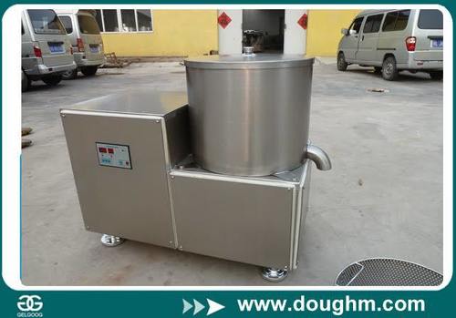 Automatic Potato De- Oiling MachineCapacity -10 Kgbatch Capacity: 10 Kg/Batch