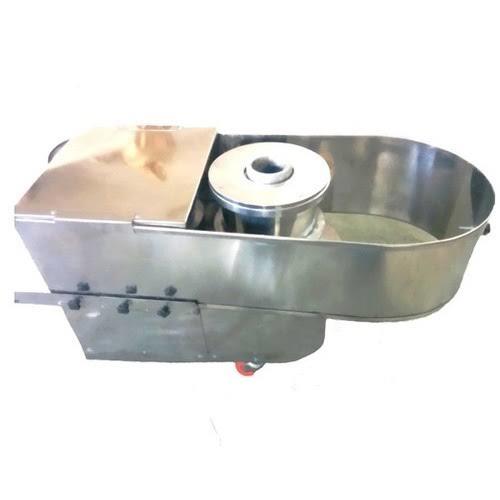 WIPL Banana Chips Slicer - Stainless Steel 10 Kg/Batch 1 Hp Power | Eco-Friendly Low Noise High Efficiency Compact Structure Manual Control Free Stand Installation 1 Year Warranty
