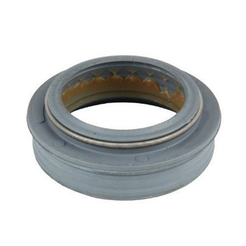 Rubber Wiper Seal By OM RUBBER INDUSTRIES