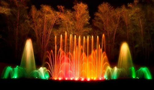 Musical Fountain - Color: Multicolor