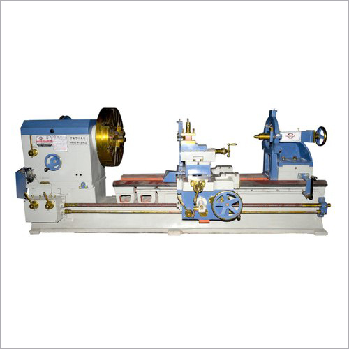 Heavy Duty Lathe Machine