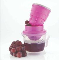 Fruit Juicer Machine