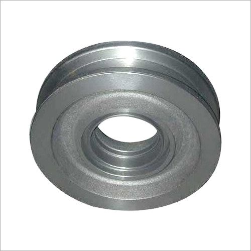 SG Iron Pulley Casting - Iron Material, Polished Finish, Silver Color | Durable Design for Industrial Applications, High Strength and Resistance