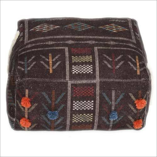 Designer Pouf Application: For Seating