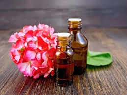 Geranium Oil Cas No: 8000-46-2