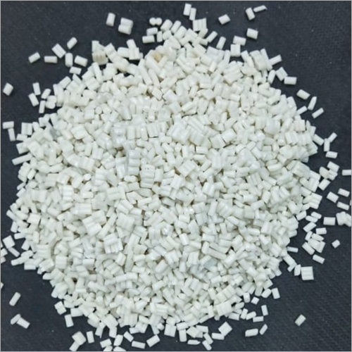 White PPCP Natural Granules - Plastic Material, Low Melting Point, Moisture Proof, Non Reactive, Non Flammable, Odourless, High Durability