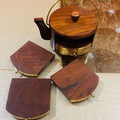 Wooden coasters By THE DREAMY DESIGNS