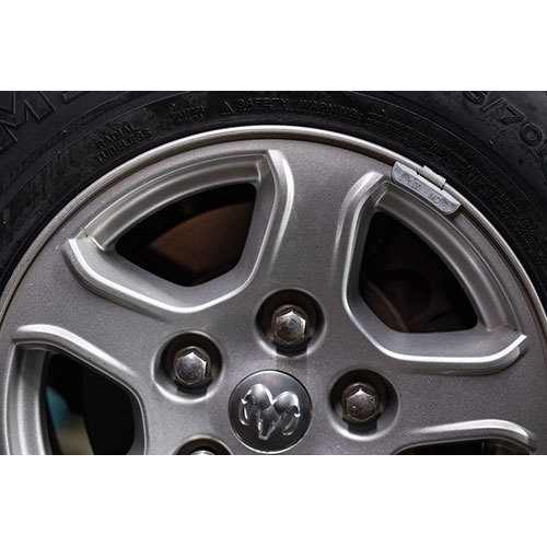 Alloy Wheel Balancing Weight At Best Price In Gurugram Haryana Cosmo India Pvt Ltd tradeindia