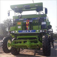 4 4 combine harvester