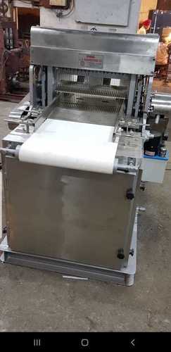 High Speed Cake Slicing Machine