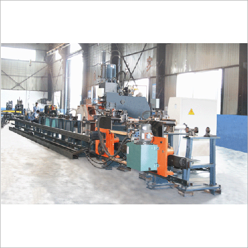 Cnc Hydraulic Punching Machine