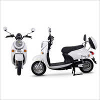 Yogo Trendy Electric Scooty