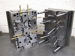 Mold For Plastic Injection