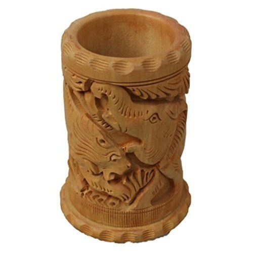 Animal Carved Pen Stand